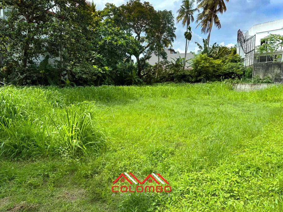 23.5 perch land for sale in Capital Kingdom in Thalawathugoda sold by best agents Colombo Realtors