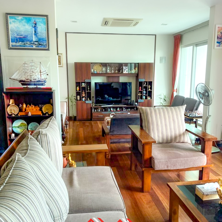 Iceland Residencies 4 Bedroom Sea View Furnished Luxury Apartment for SALE in Colombo 3 by Colombo Realtors