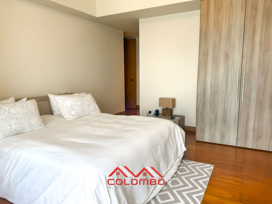 One Galle Face Shangri La Fully Furnished Sea View Upper Floor Luxury Modern Apartments for Rent or Lease in Colombo 2 by Colombo Realtors