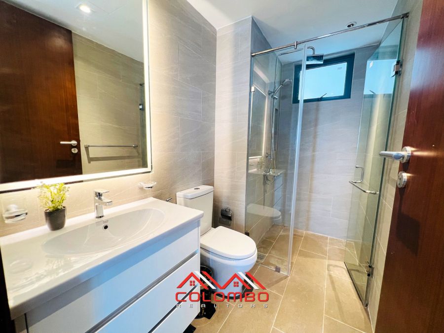 Washroom of Tri-Zen Tower 1 Apartment for Rent or Lease in Colombo 2 by Colombo Realtors