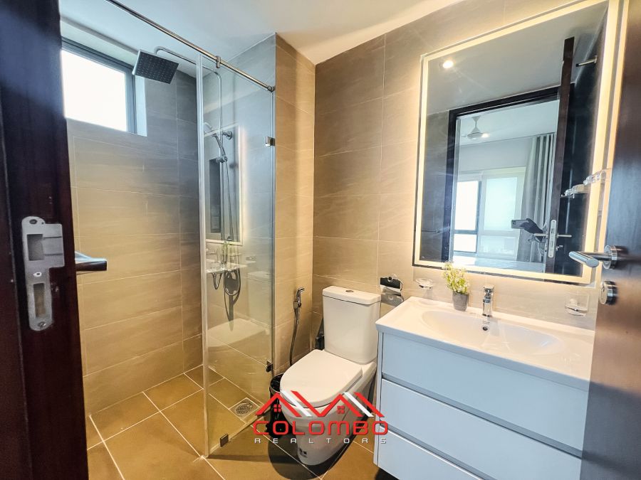Washroom of Tri-Zen Tower 1 Apartment for Rent or Lease in Colombo 2 by Colombo Realtors