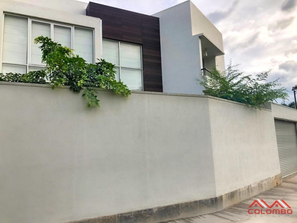 thalawathugoda modern luxury house rent lease semi furnished best sri lanka sl colombo realtors lk