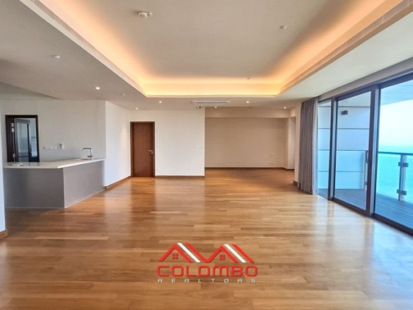 Luxury apartment 39th 40th 41st floors of Cinnamon Life, Colombo 02, offering stunning sea views for rent / lease. By Colombo Realtors, the Best Real Estate Company in Sri Lanka