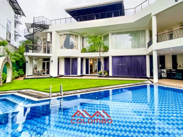 Beautiful foreign architect-designed luxury residence located just 500m from the Nawala–Rajagiriya Road for sale. Sold by Colombo Realtors