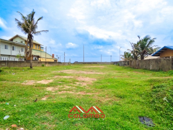68 perches Marine Drive frontage commercial land with sea ocean view for sale in Colombo 4 (Bambalapitiya) facing a main road offered by Colombo Realtors Real Estate Company in Sri Lanka